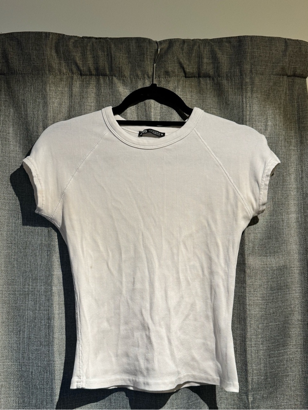 Zara White Ribbed Short Sleeve Tee